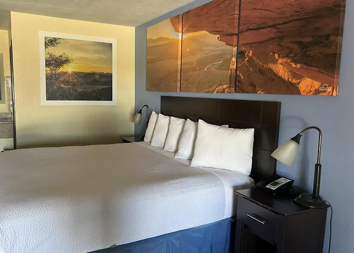 Days By Wyndham Motel