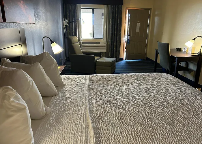 Days By Wyndham Motel